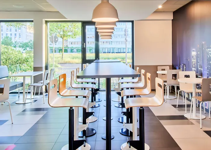 B&B Hotel Frankfurt-Airport Frankfurt am Main, Deutschland