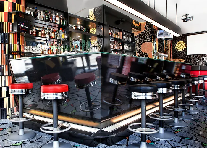 Grand Hotel Downtown - Frankfurt Central Station - Boutique Design Hotel